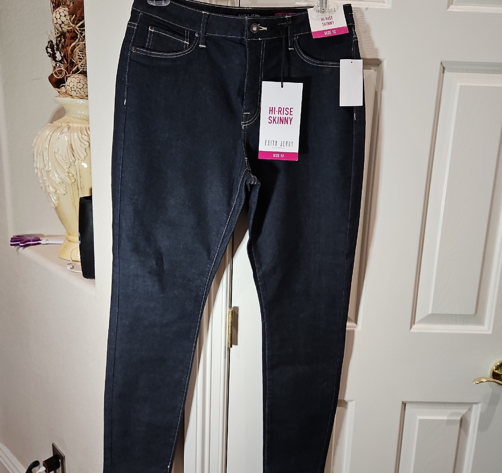 Trendy High Rise Skinny Jeans - Dark Blue
